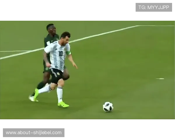 世界杯精彩进球集锦：足球巨星在世界杯赛场上的精彩表现